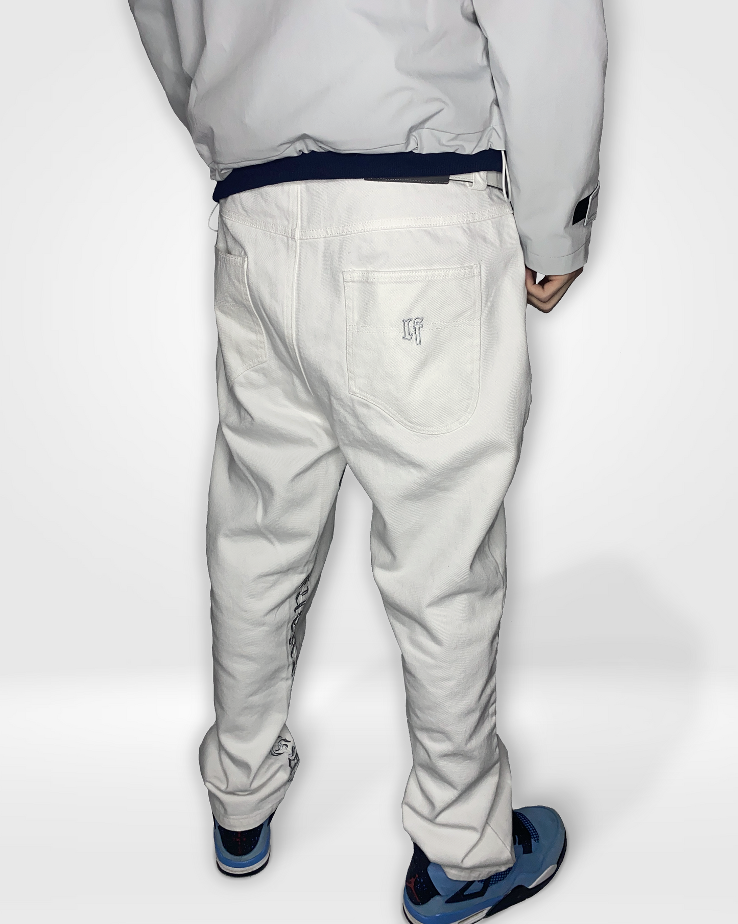 EMBROIDERY DENIMS "WHITE"